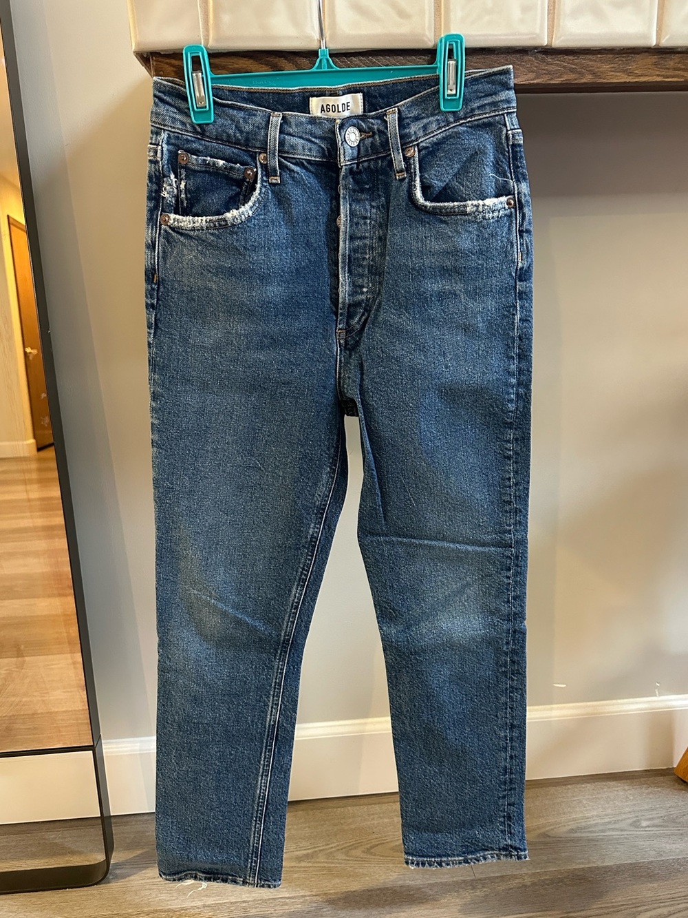 Agolde Riley Crop Jean Size 24